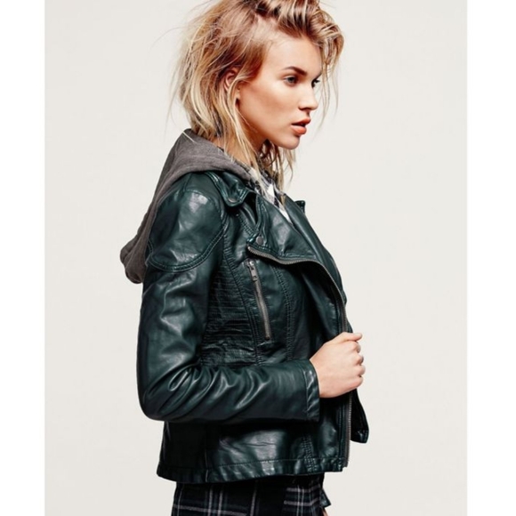 Free People Hooded Vegan Faux Leather Moto Jacket NWT Size Large 12 - Picture 9 of 16